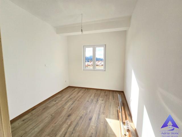 Prodaja, Stan, 54m2 , PETROVAC