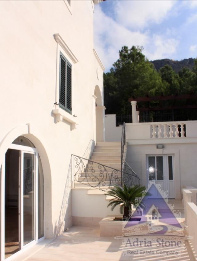 Prodaja, Kuća, 805m2 , SVETI STEFAN