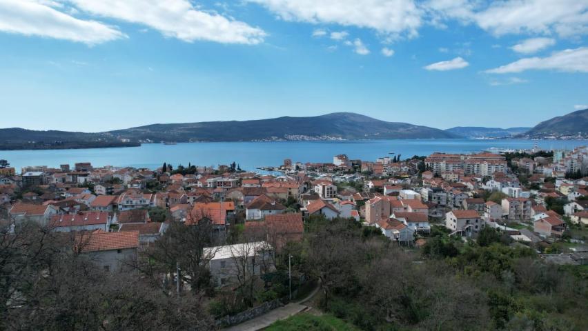 Prodaja, Kuća, 230m2 , Kalimanj