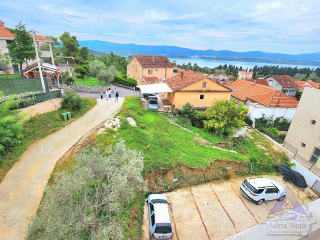 Prodaja, Kuća, 168m2 , Marići