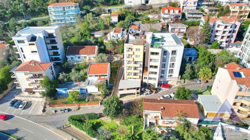 Prodaja, Hotel, 993m2 , BECICI