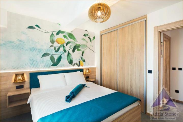 Prodaja, Hotel, 658m2 , Budva