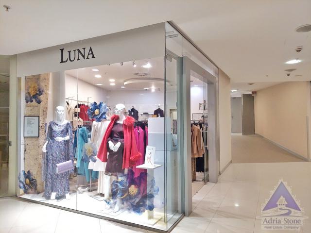 Prodaja, Poslovni prostor, 44m2 , Budva