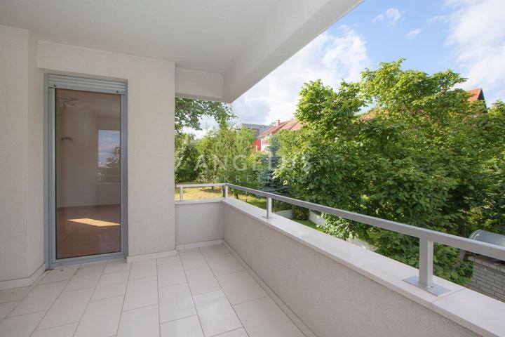 Zagreb, Laščina - dvoetažni stan za najam, 240 m2