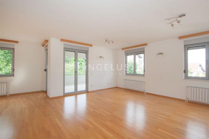 Zagreb, Laščina - dvoetažni stan za najam, 240 m2