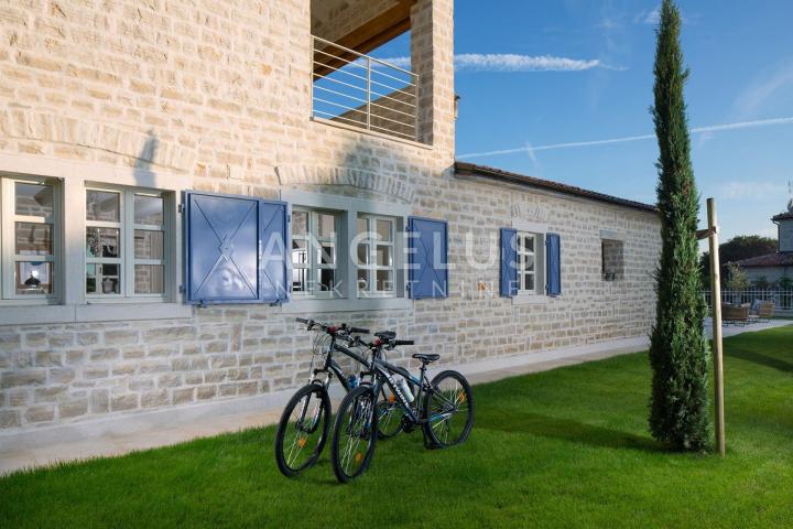 Kroatiren, Istria - Luxusvilla mit Pool und Sportplätzen, 372 m2