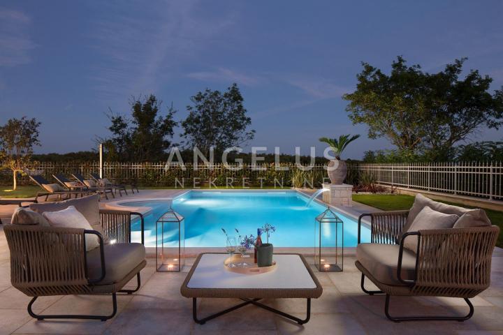 Kroatiren, Istria - Luxusvilla mit Pool und Sportplätzen, 372 m2