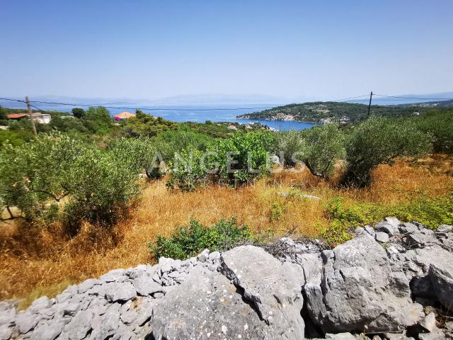 Croatia, Solta - building plot with open sea view, 2085 m2
