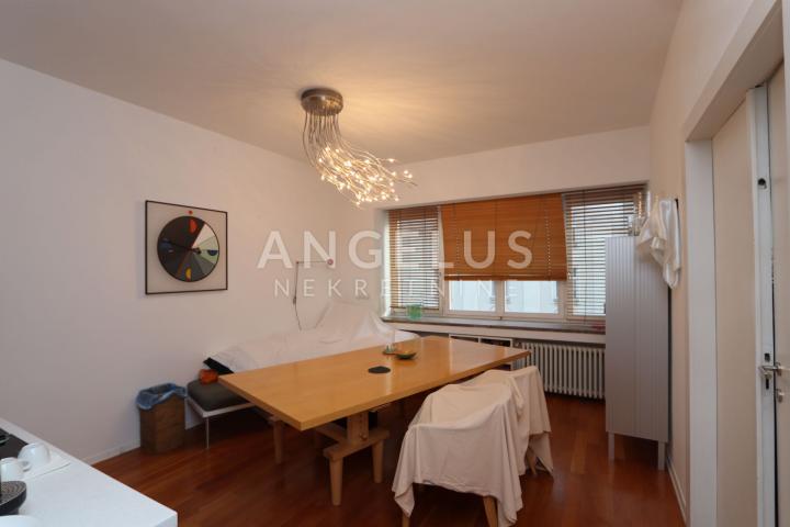 Zagreb - Martićeva  180 m2 sa 2 park. mjesta tramvaj zona