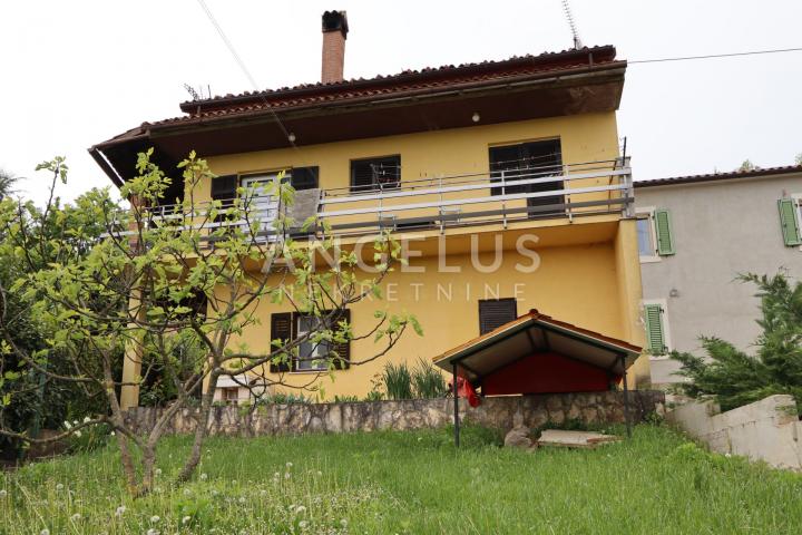Istra, Pazin - dvojna kuća sa predivnim pogledom, 208m2, Prodaja!