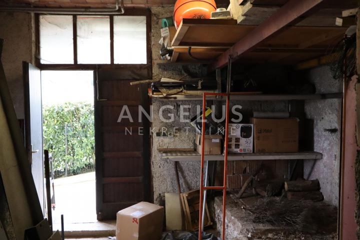 Istra, Pazin - dvojna kuća sa predivnim pogledom, 208m2, Prodaja!