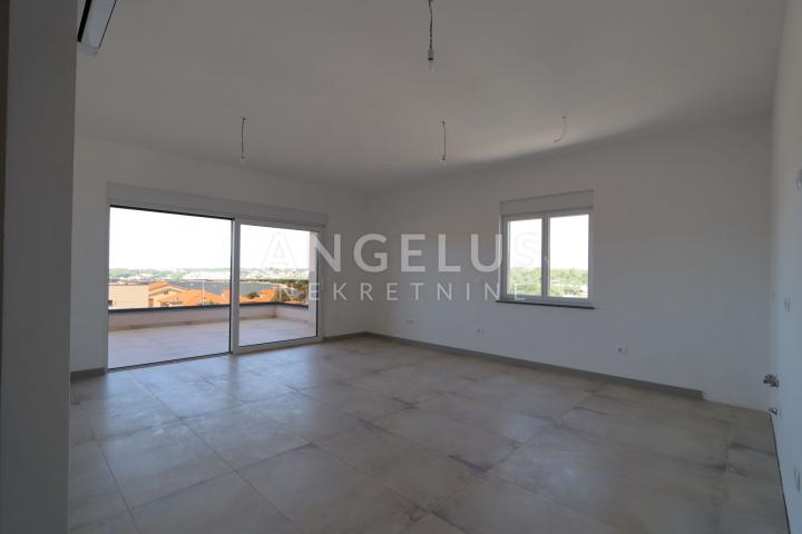 Istra, Volme - penthouse 100m2 s pogledom na more
