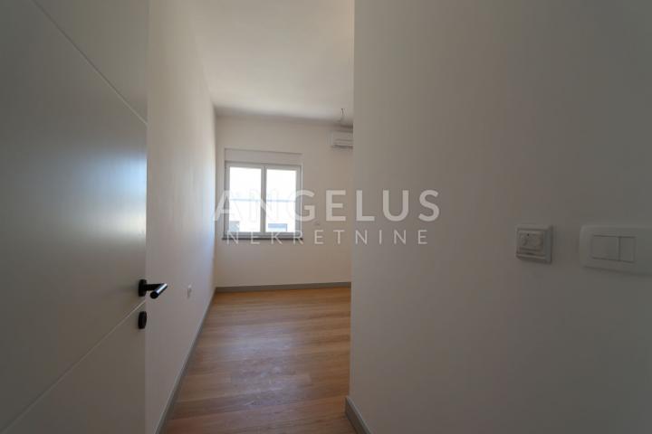 Istra, Volme - penthouse 100m2 s pogledom na more