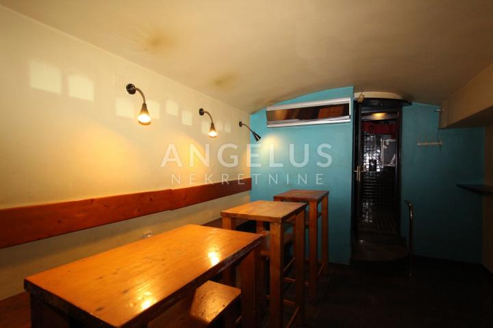 Zagreb - Donji grad  Caffe Bar 45m2  