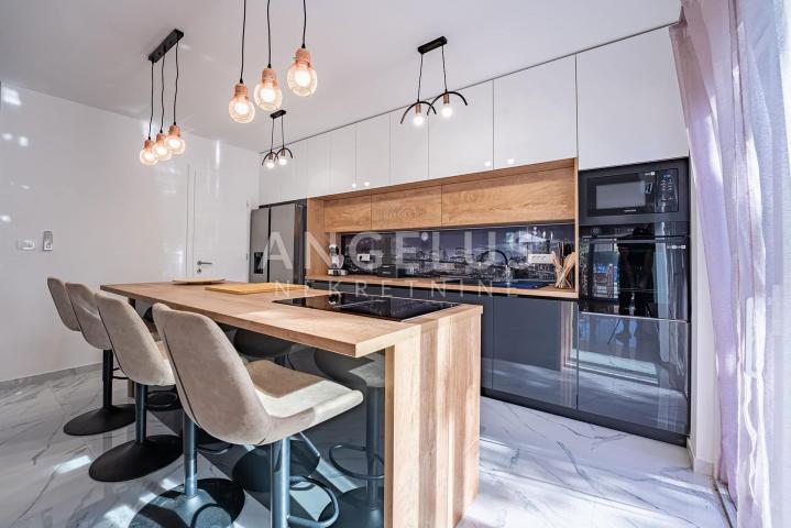 Krk, Dobrinj - Luksuzna vila s bazenom 300m2