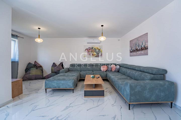 Krk, Dobrinj - Luksuzna vila s bazenom 300m2
