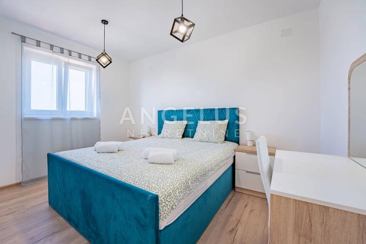 Krk, Dobrinj - Luksuzna vila s bazenom 300m2