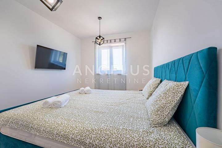 Krk, Dobrinj - Luksuzna vila s bazenom 300m2