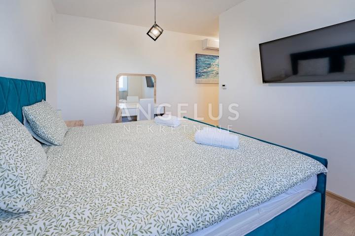 Krk, Dobrinj - Luksuzna vila s bazenom 300m2