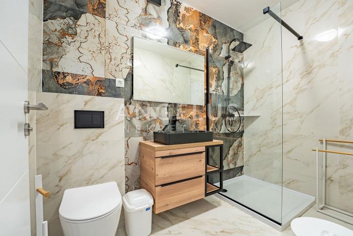 Krk, Dobrinj - Luksuzna vila s bazenom 300m2