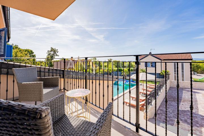 Krk, Dobrinj - Luksuzna vila s bazenom 300m2