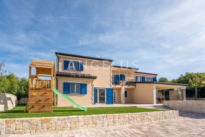 Krk, Dobrinj - Luksuzna vila s bazenom 300m2