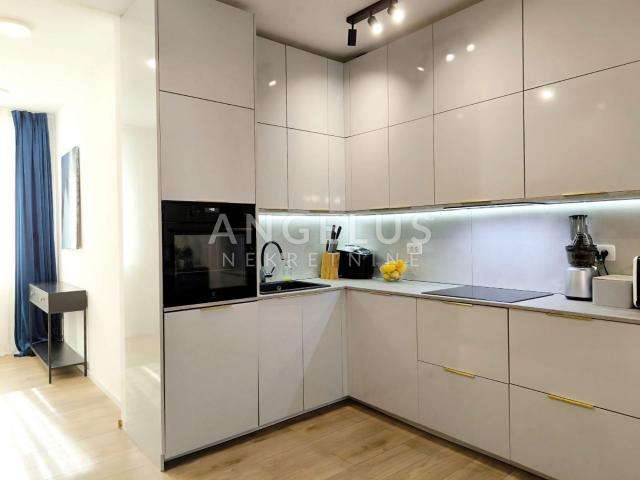 Croatia, Korčula, three-bedroom apartment with garden and parking in a new building, FOR SALE