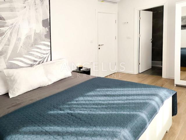 Croatia, Korčula, three-bedroom apartment with garden and parking in a new building, FOR SALE