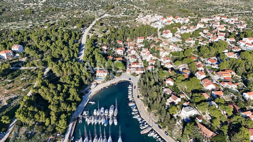 Brac, Milna - building plot with sea view, 4300 m2, FOR SALE