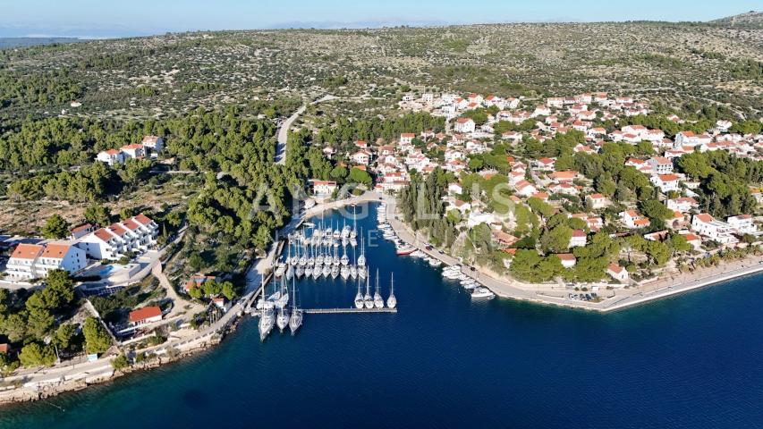 Brac, Milna - building plot with sea view, 4300 m2, FOR SALE