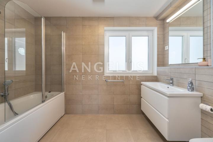Haus Mihatovići, Poreč, 210m2