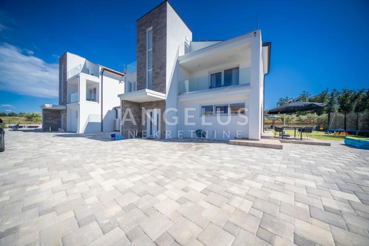 Haus Mihatovići, Poreč, 210m2