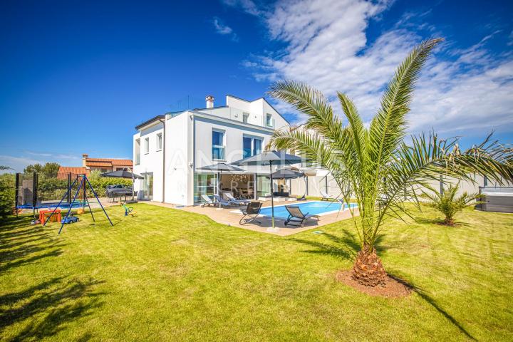 Haus Mihatovići, Poreč, 210m2