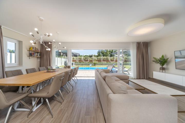 Haus Mihatovići, Poreč, 210m2