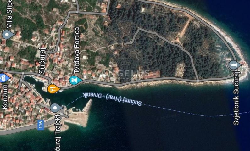 Hvar, Sućuraj - građevno zemljište, drugi red do mora, 1760 m2