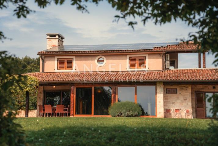 Istra, Medulin - dugoročni najam kuće s bazenom, 360m2