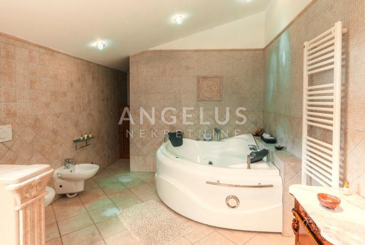 Istra, Medulin - dugoročni najam kuće s bazenom, 360m2