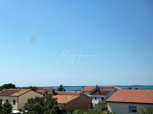 Duplex apartment with sea view – Peroj