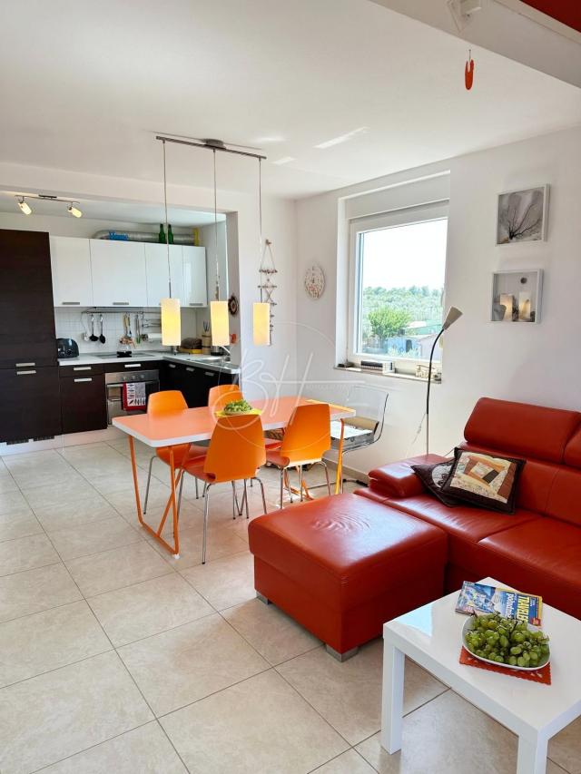 Duplex apartment with sea view – Peroj
