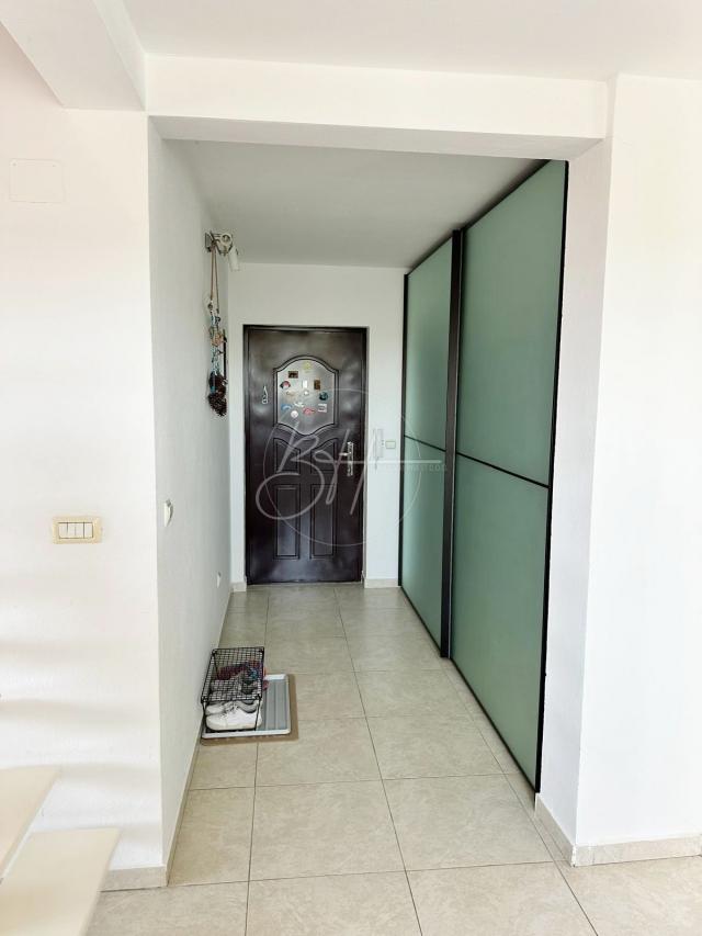 Duplex apartment with sea view – Peroj