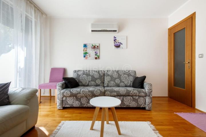 Lovret Split najam 1 osoba do sezone