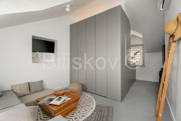 Brač, Murvica stan 20,8 m2, panoramski pogled na more