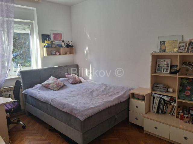 Prodaja, Zagreb, Remete, ugodan trosoban stan 107m2, VPR, terasa, GM