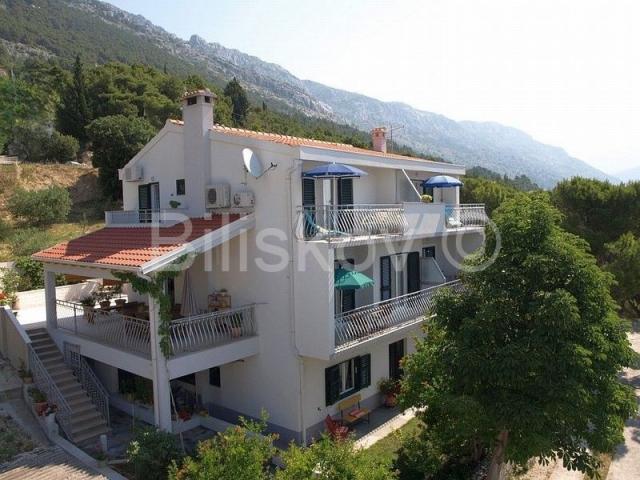 Marušići, apartmanska kuća 