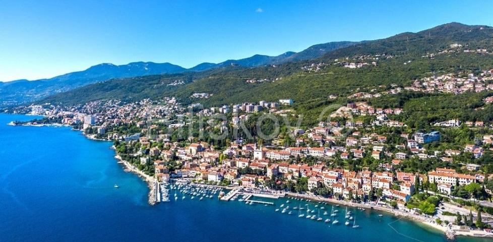Prodaja, Opatija, villa cca. 850 m2, 3 etaže