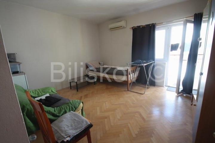 Split, Neslanovac, prodaja 3 soban stan 100 m2, 2 parkinga