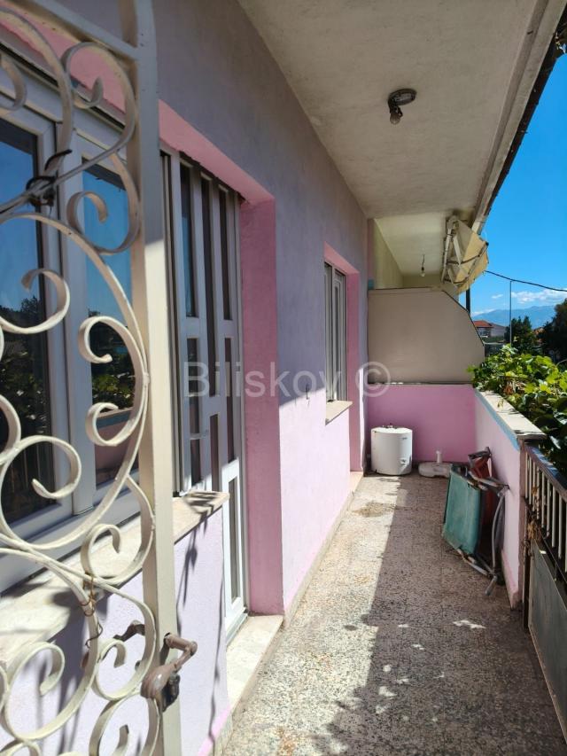 Prodaja, Trogir, centar, dvojna kuća na 2 etaže, okućnica