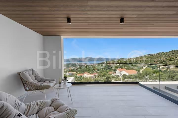 Prodaja, Villa s pogledom na more, Seget