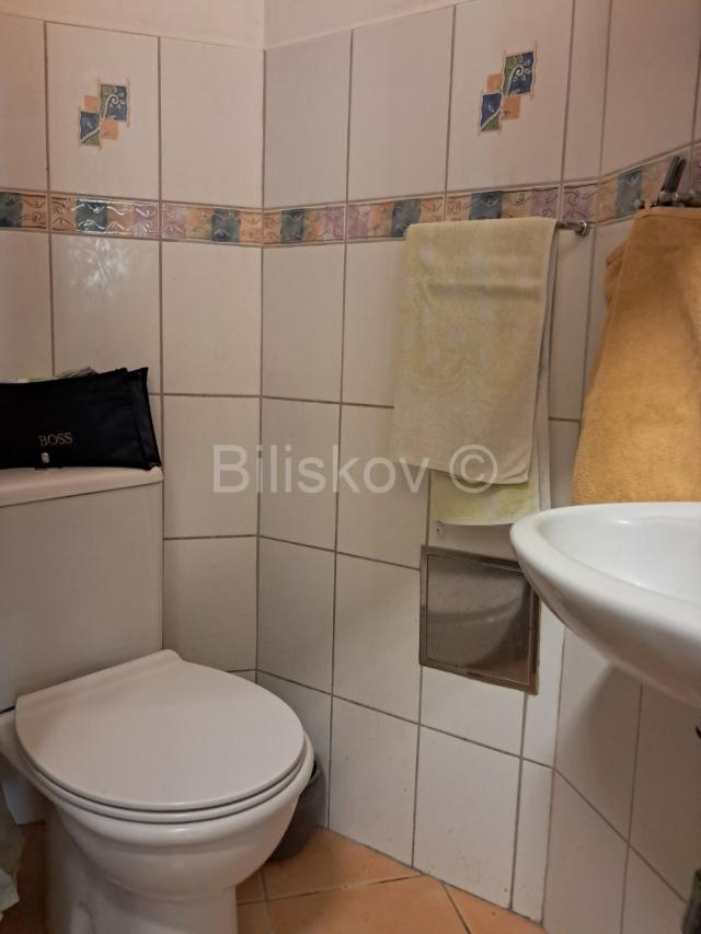 Split, Manuš, prodaja trosoban stan, soba u potkrovlju