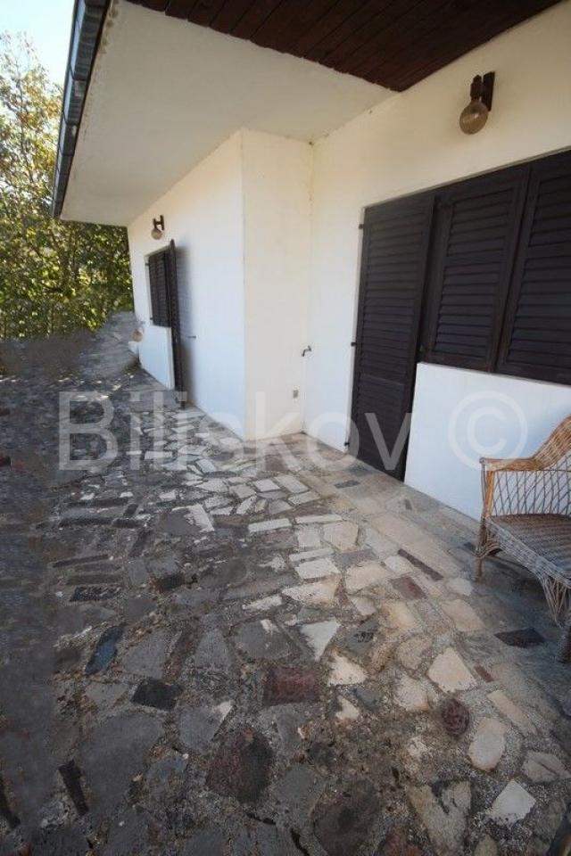 Omiš, Tugare prodaja samostojeća kuća 200 m2